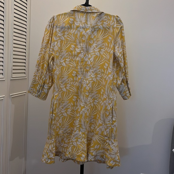 Studio F floral print yellow dress. - Picture 4 of 4